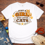 Girls Who Loves Cats II T-Shirt